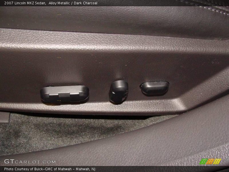 Alloy Metallic / Dark Charcoal 2007 Lincoln MKZ Sedan