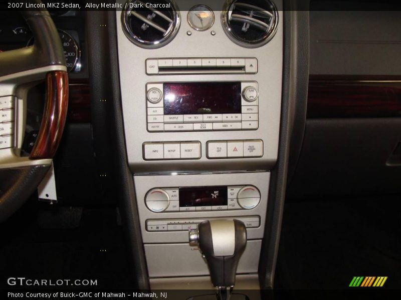 Alloy Metallic / Dark Charcoal 2007 Lincoln MKZ Sedan