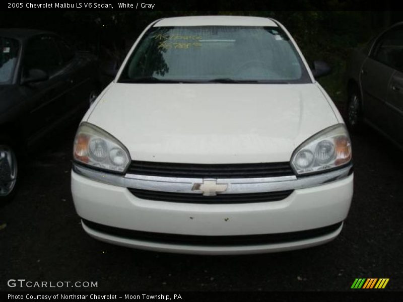 White / Gray 2005 Chevrolet Malibu LS V6 Sedan