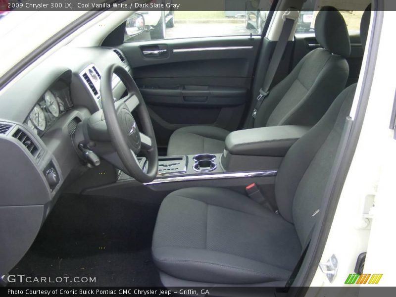 Cool Vanilla White / Dark Slate Gray 2009 Chrysler 300 LX