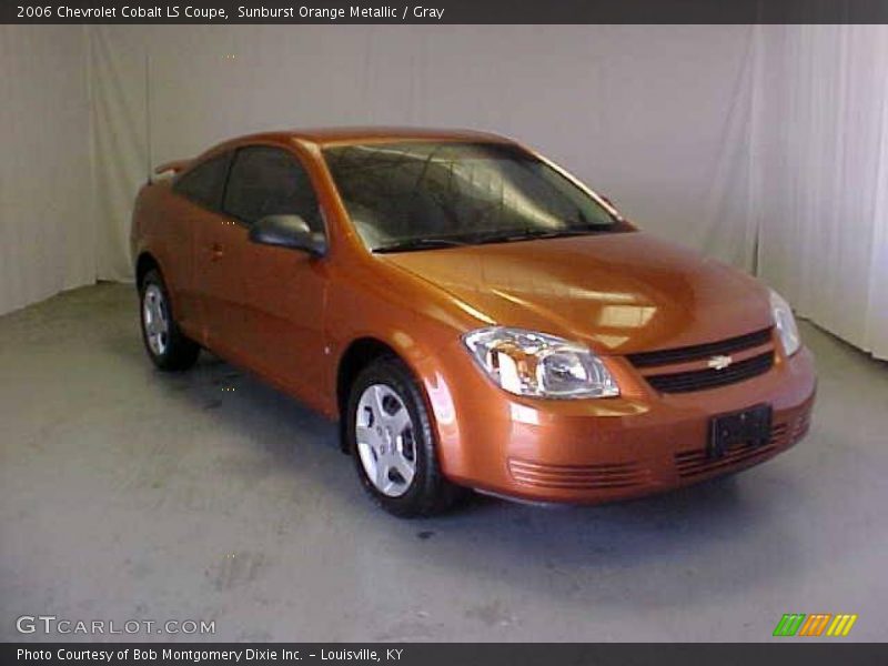 Sunburst Orange Metallic / Gray 2006 Chevrolet Cobalt LS Coupe