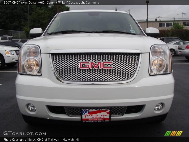 Summit White / Cocoa/Light Cashmere 2007 GMC Yukon Denali AWD