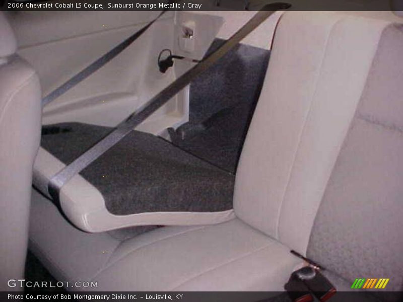Sunburst Orange Metallic / Gray 2006 Chevrolet Cobalt LS Coupe