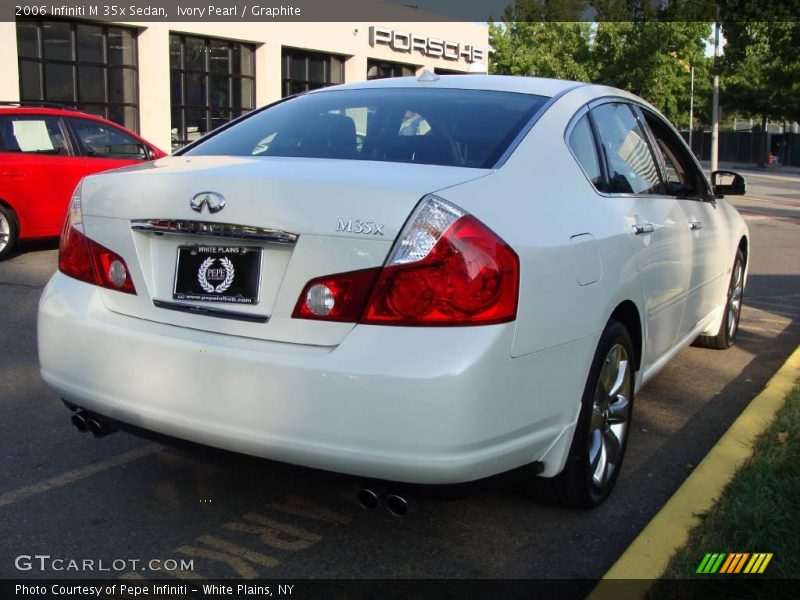 Ivory Pearl / Graphite 2006 Infiniti M 35x Sedan