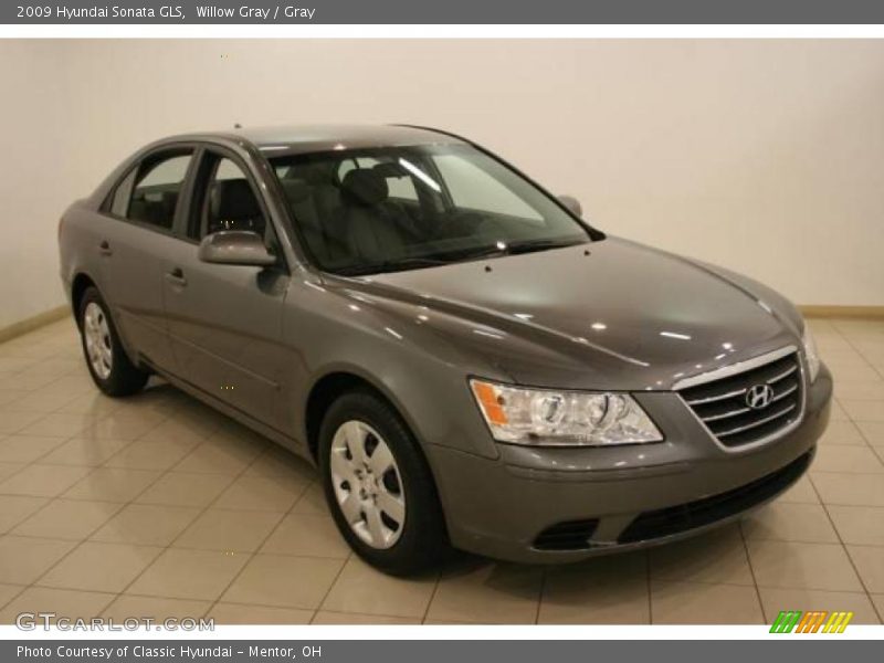 Willow Gray / Gray 2009 Hyundai Sonata GLS