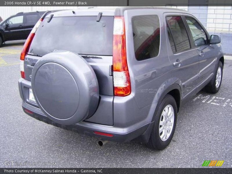 Pewter Pearl / Black 2006 Honda CR-V SE 4WD