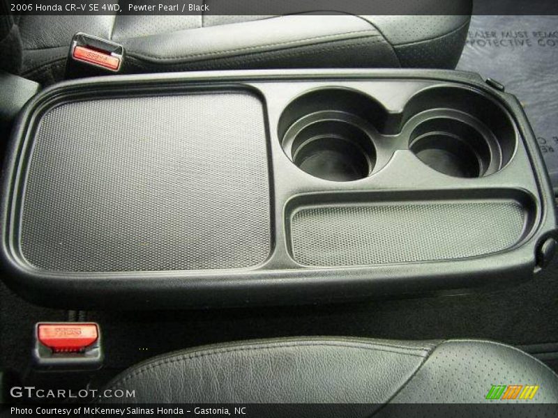 Pewter Pearl / Black 2006 Honda CR-V SE 4WD