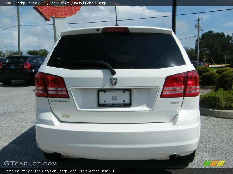 Stone White / Pastel Pebble Beige 2009 Dodge Journey SXT