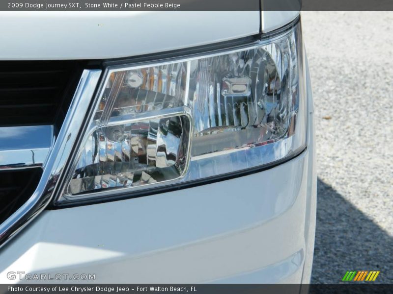 Stone White / Pastel Pebble Beige 2009 Dodge Journey SXT
