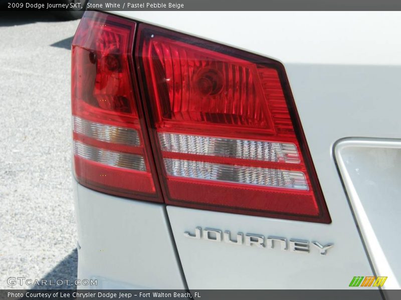 Stone White / Pastel Pebble Beige 2009 Dodge Journey SXT