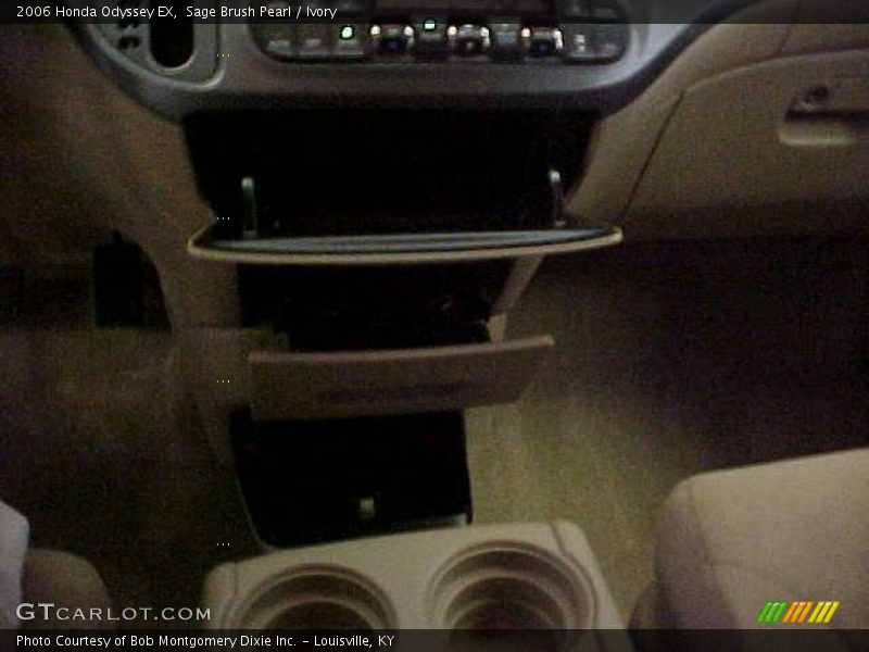 Sage Brush Pearl / Ivory 2006 Honda Odyssey EX