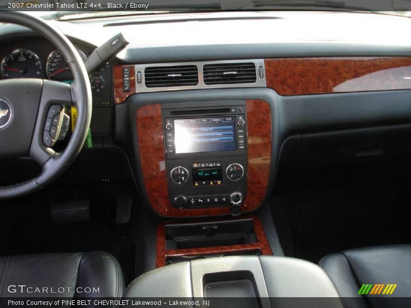 Black / Ebony 2007 Chevrolet Tahoe LTZ 4x4