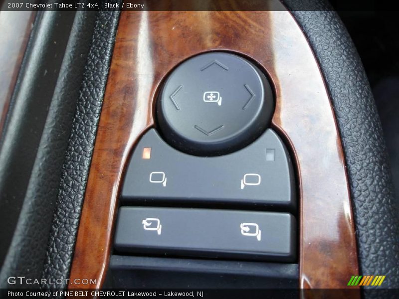 Black / Ebony 2007 Chevrolet Tahoe LTZ 4x4