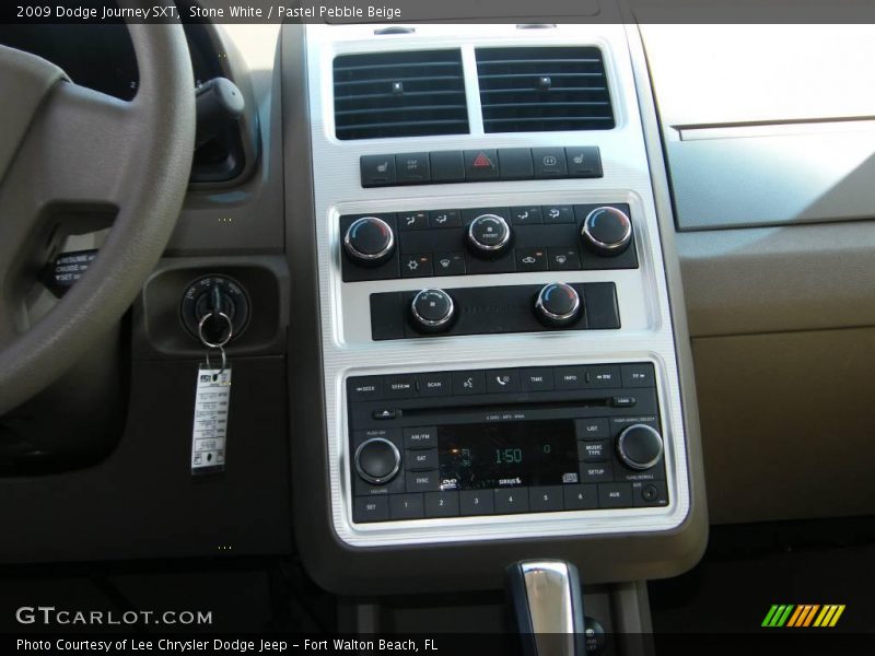 Stone White / Pastel Pebble Beige 2009 Dodge Journey SXT