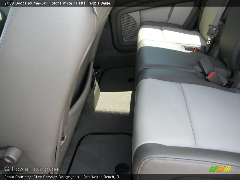 Stone White / Pastel Pebble Beige 2009 Dodge Journey SXT