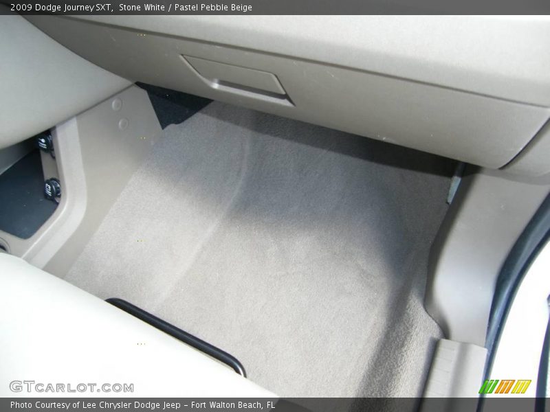 Stone White / Pastel Pebble Beige 2009 Dodge Journey SXT
