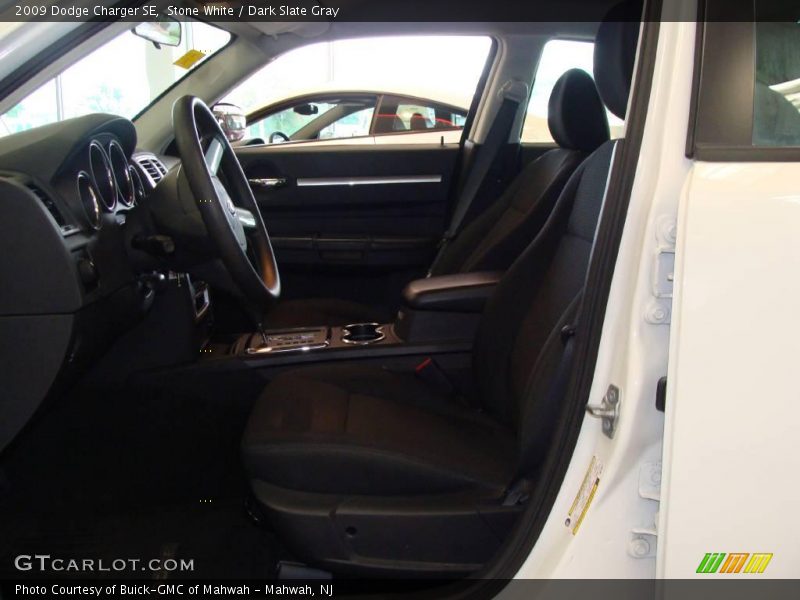 Stone White / Dark Slate Gray 2009 Dodge Charger SE