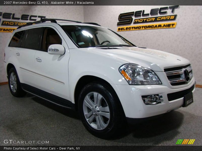 Alabaster White / Macadamia 2007 Mercedes-Benz GL 450