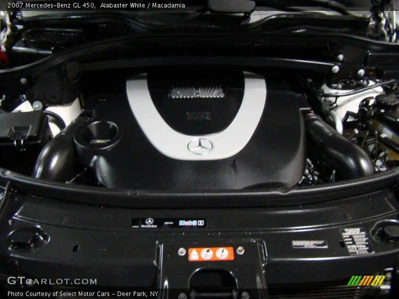 Alabaster White / Macadamia 2007 Mercedes-Benz GL 450