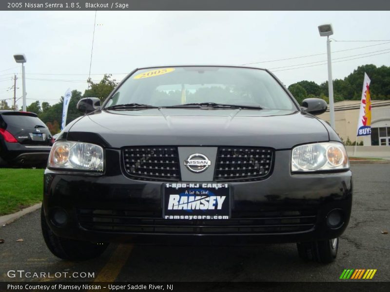 Blackout / Sage 2005 Nissan Sentra 1.8 S