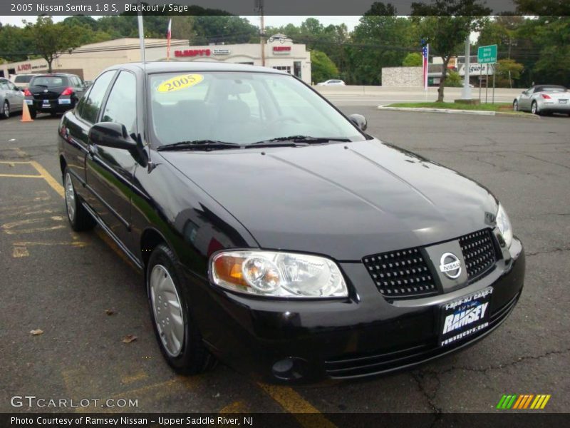 Blackout / Sage 2005 Nissan Sentra 1.8 S