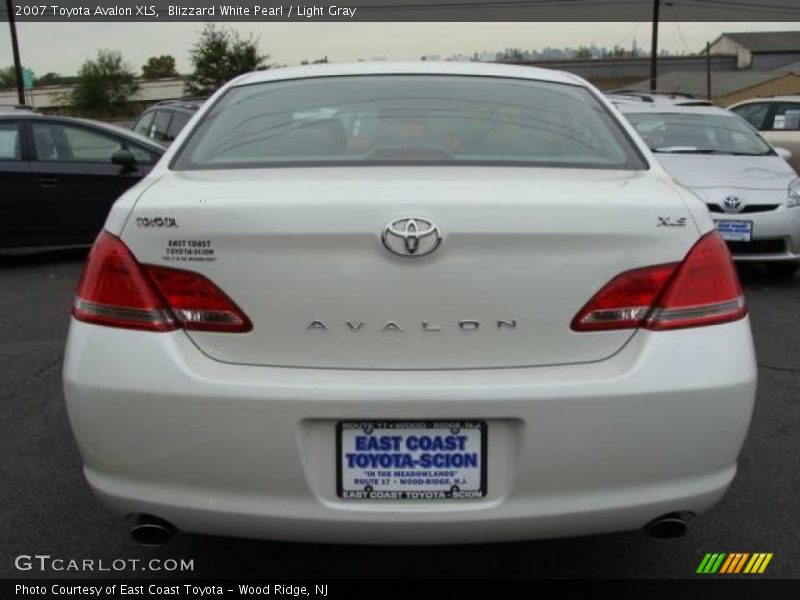 Blizzard White Pearl / Light Gray 2007 Toyota Avalon XLS