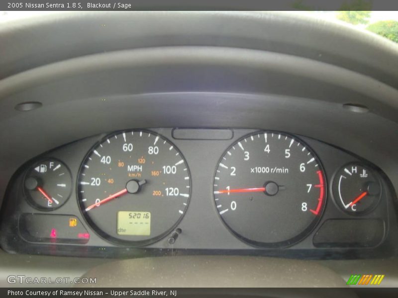 Blackout / Sage 2005 Nissan Sentra 1.8 S