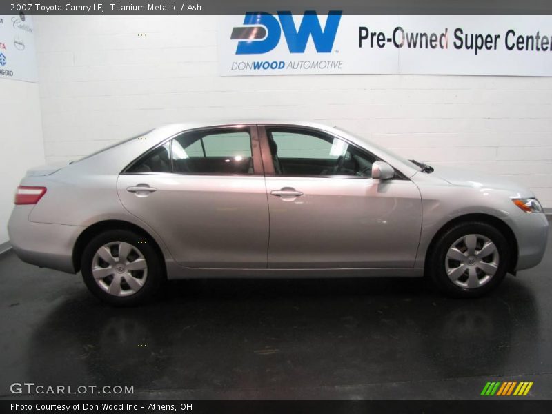 Titanium Metallic / Ash 2007 Toyota Camry LE