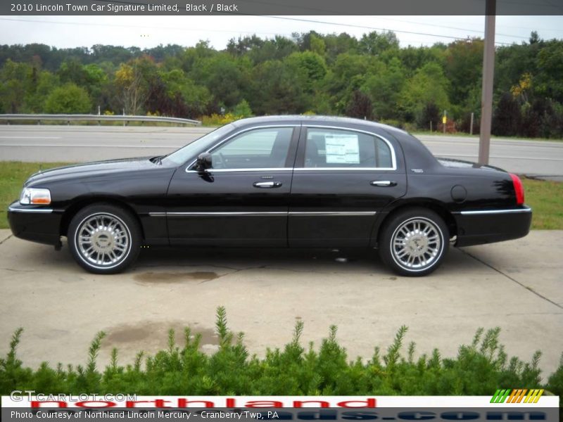 Black / Black 2010 Lincoln Town Car Signature Limited