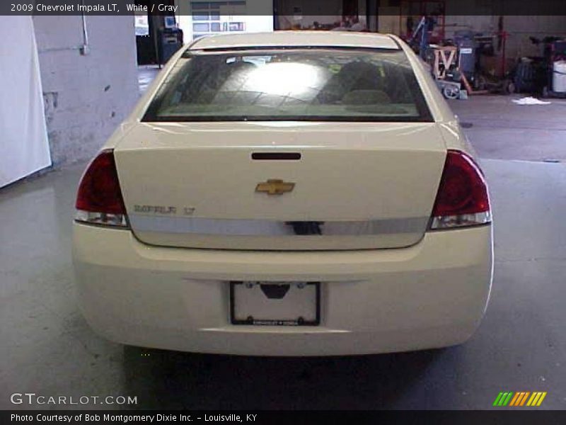 White / Gray 2009 Chevrolet Impala LT
