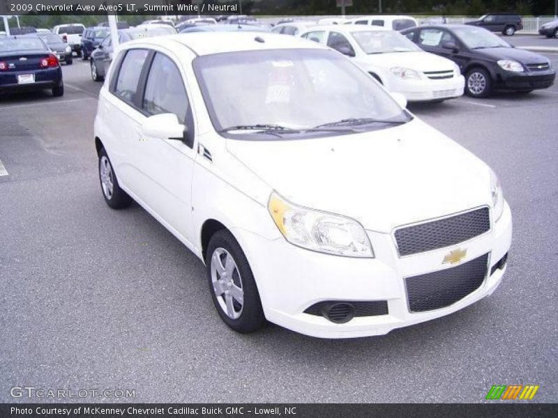 Summit White / Neutral 2009 Chevrolet Aveo Aveo5 LT