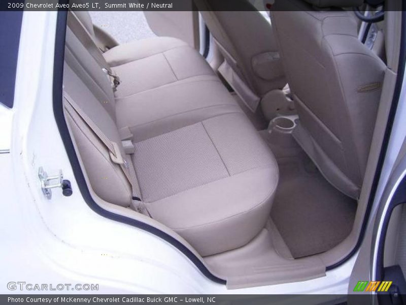 Summit White / Neutral 2009 Chevrolet Aveo Aveo5 LT