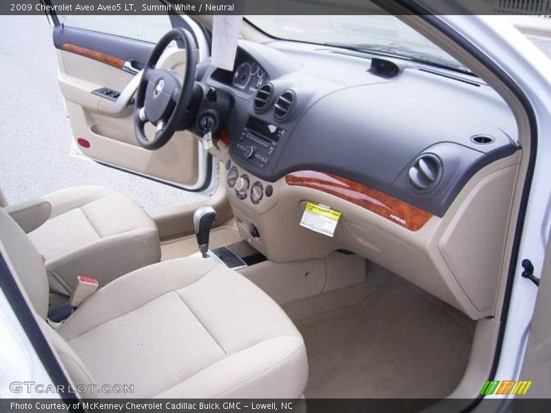 Summit White / Neutral 2009 Chevrolet Aveo Aveo5 LT