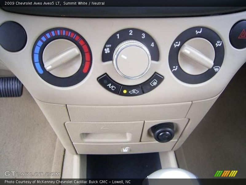 Summit White / Neutral 2009 Chevrolet Aveo Aveo5 LT