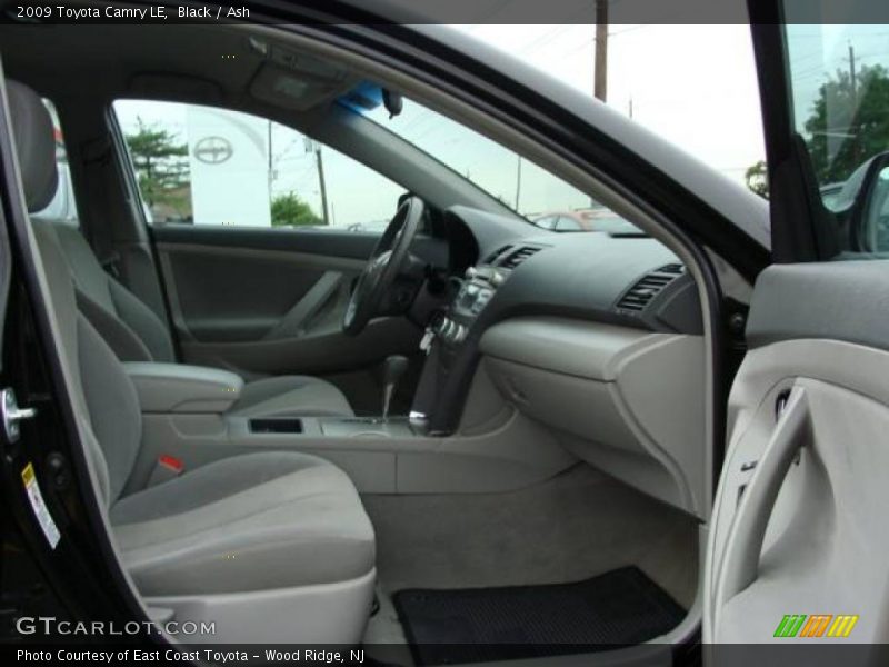 Black / Ash 2009 Toyota Camry LE