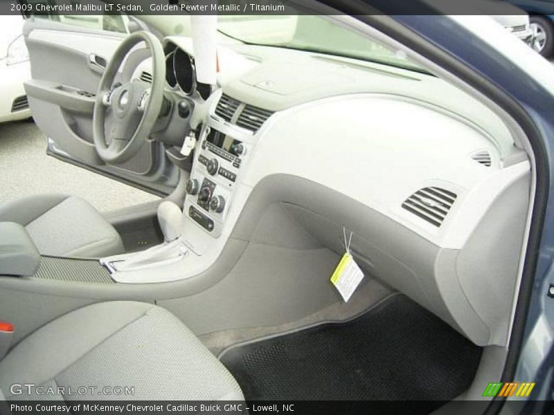 Golden Pewter Metallic / Titanium 2009 Chevrolet Malibu LT Sedan