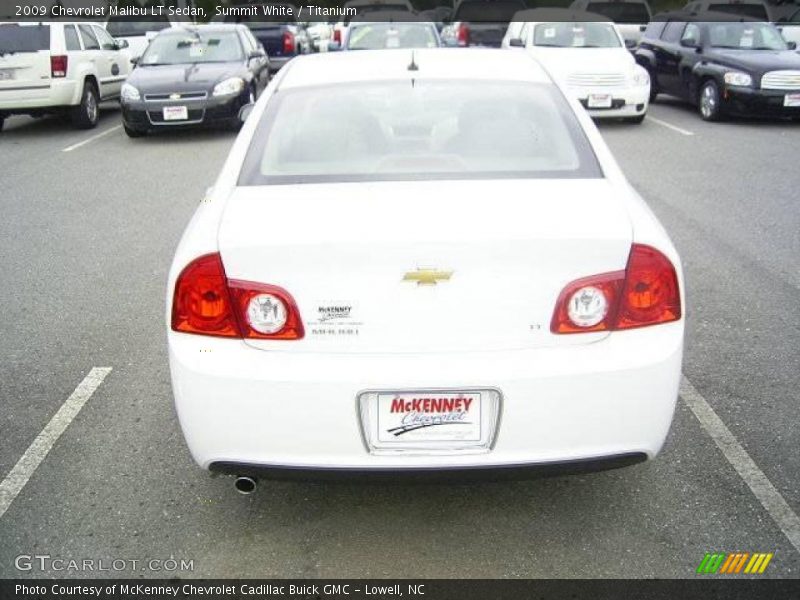 Summit White / Titanium 2009 Chevrolet Malibu LT Sedan