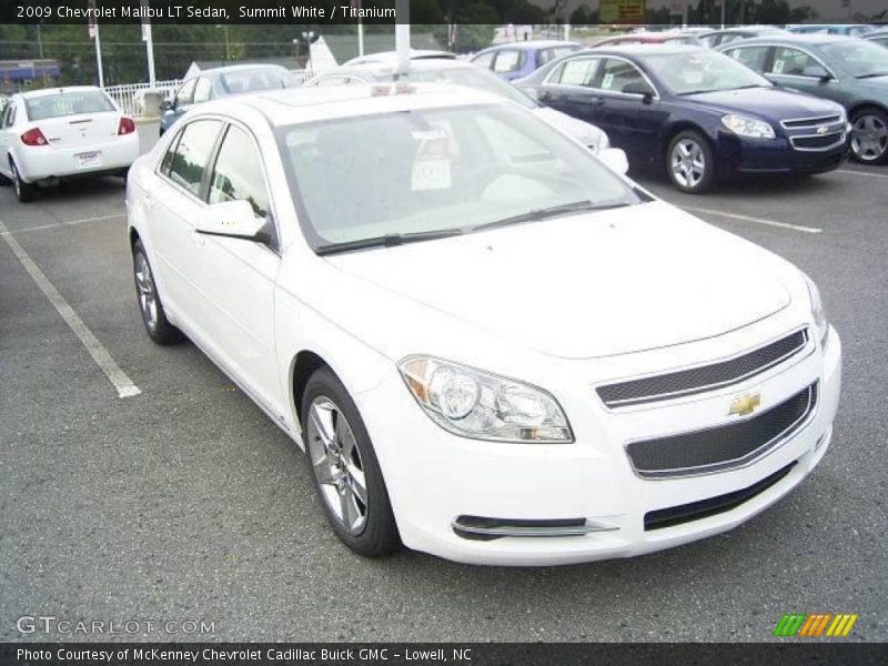 Summit White / Titanium 2009 Chevrolet Malibu LT Sedan