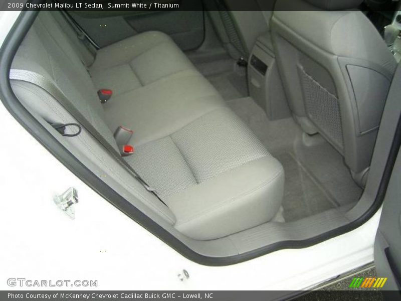 Summit White / Titanium 2009 Chevrolet Malibu LT Sedan