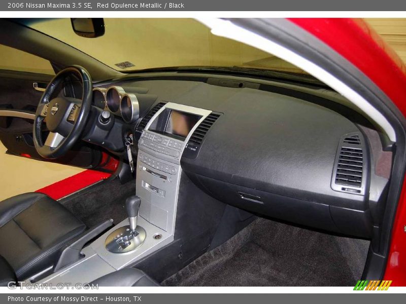 Red Opulence Metallic / Black 2006 Nissan Maxima 3.5 SE