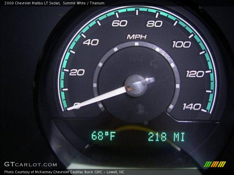Summit White / Titanium 2009 Chevrolet Malibu LT Sedan