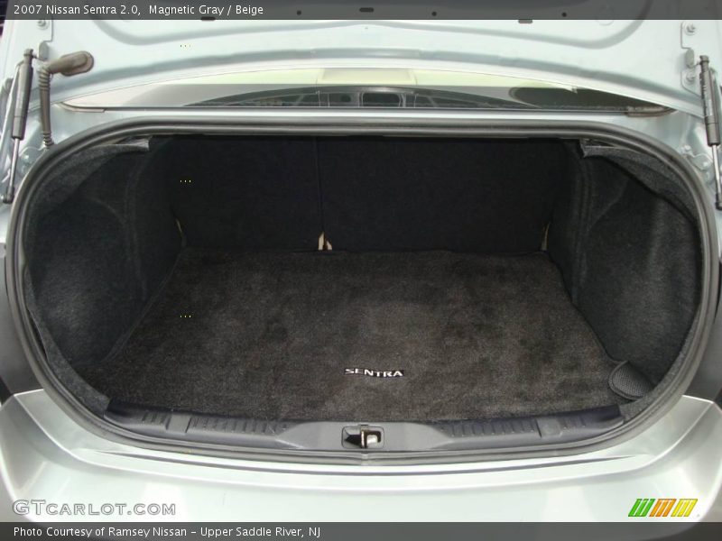 Magnetic Gray / Beige 2007 Nissan Sentra 2.0