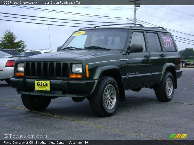 Moss Green Pearlcoat / Tan 1997 Jeep Cherokee 4x4