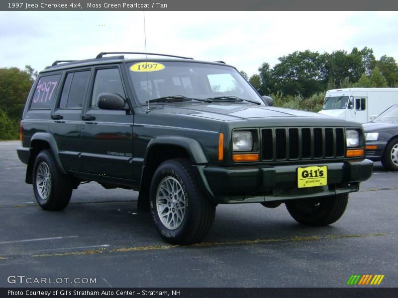 Moss Green Pearlcoat / Tan 1997 Jeep Cherokee 4x4