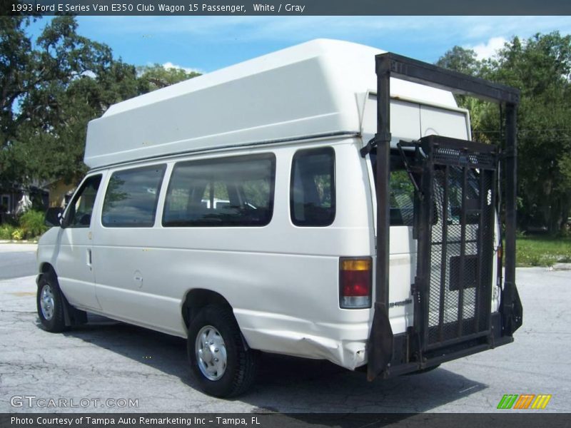 White / Gray 1993 Ford E Series Van E350 Club Wagon 15 Passenger