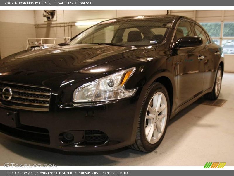 Super Black / Charcoal 2009 Nissan Maxima 3.5 S