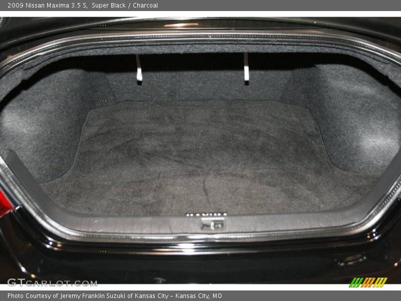 Super Black / Charcoal 2009 Nissan Maxima 3.5 S