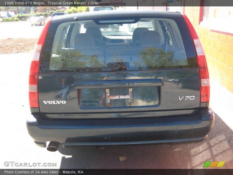 Tropical Green Metallic / Gray 1998 Volvo V70 Wagon