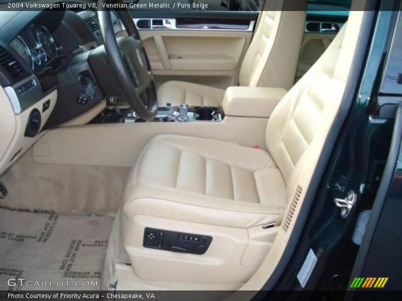 Venetian Green Metallic / Pure Beige 2004 Volkswagen Touareg V8