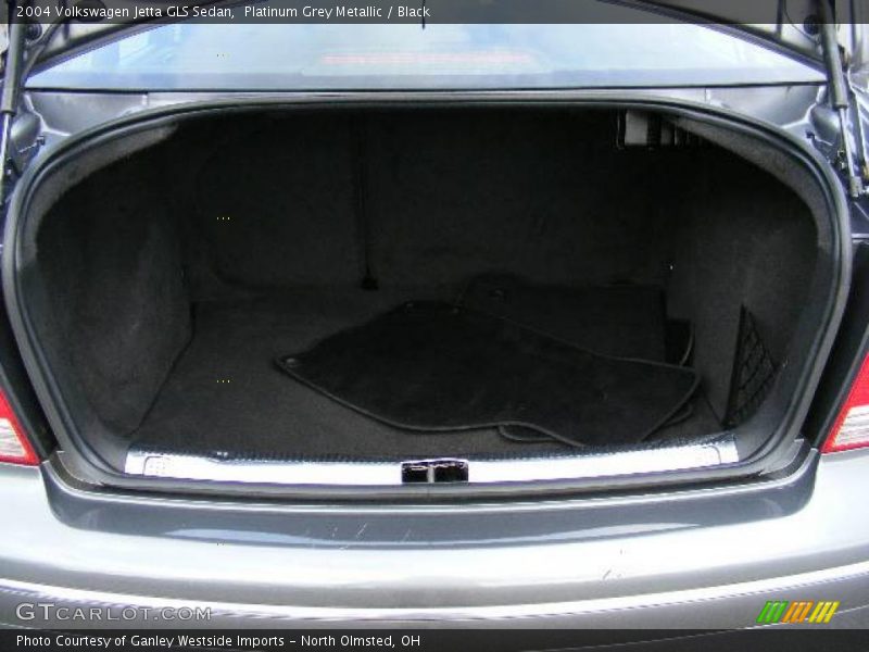 Platinum Grey Metallic / Black 2004 Volkswagen Jetta GLS Sedan